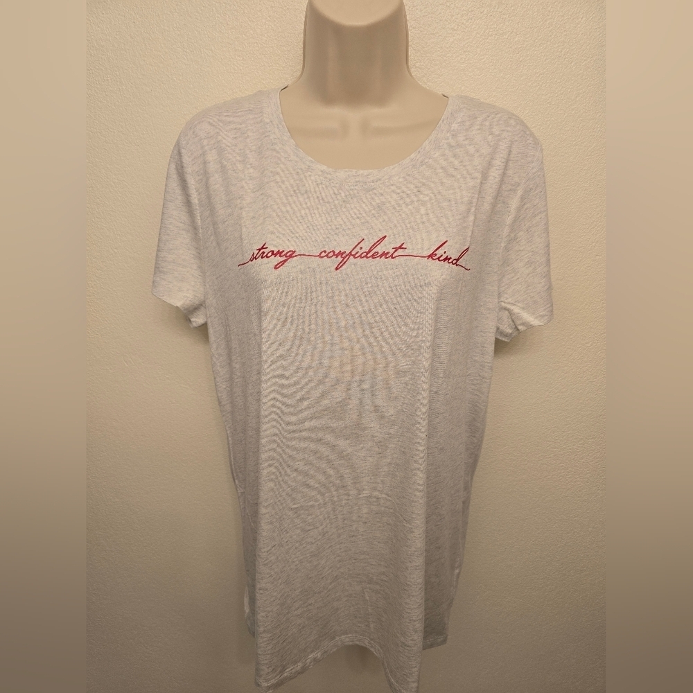 NWT GAP Heather Off White Short Sleeve Tee with Strong Confident Kind Message